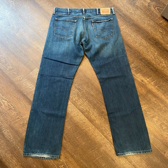Levi's 514 Straight Jeans - 38x34 - Picture 3 of 7